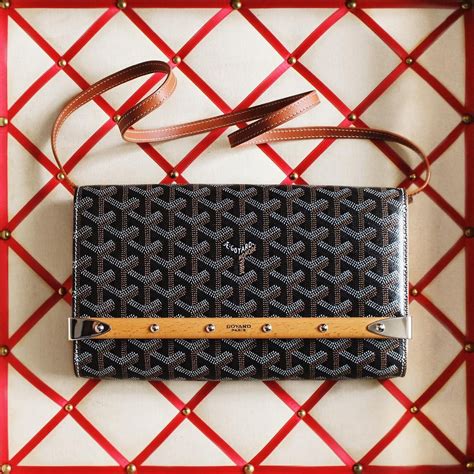 goyard large clutch bag price|Goyard monte carlo clutch.